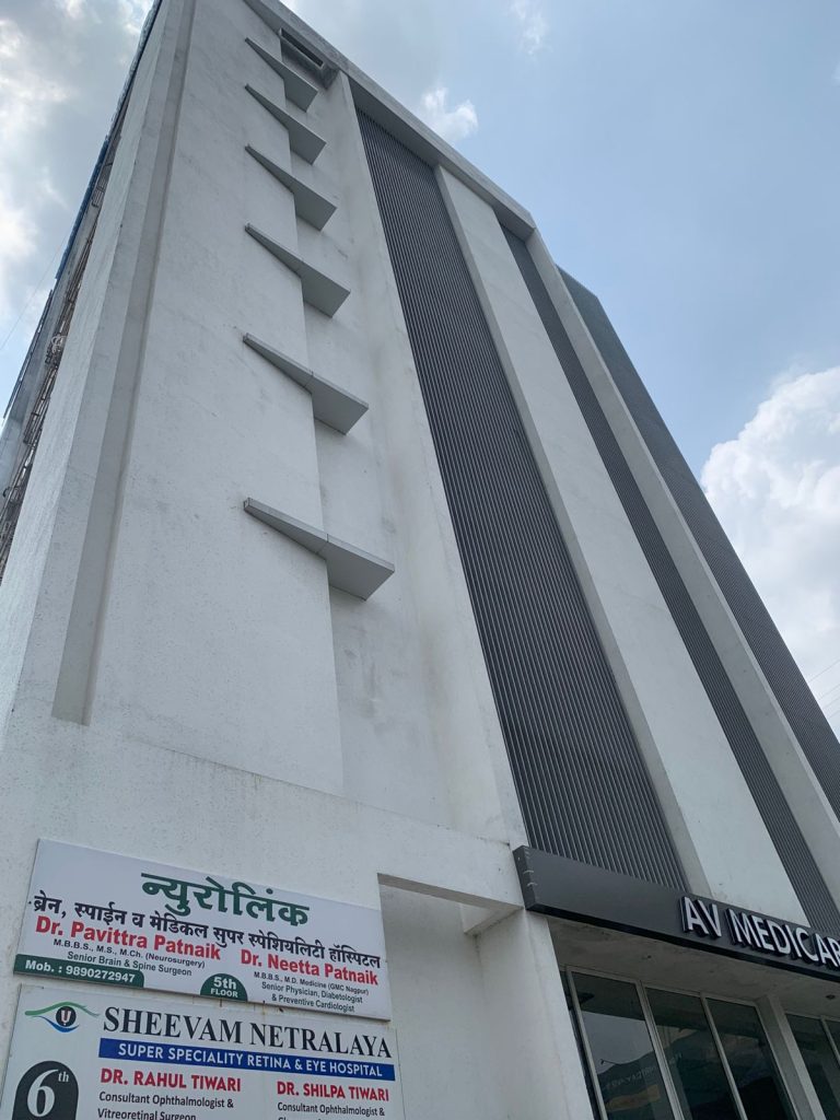 Spine surgery specialist in nagpur